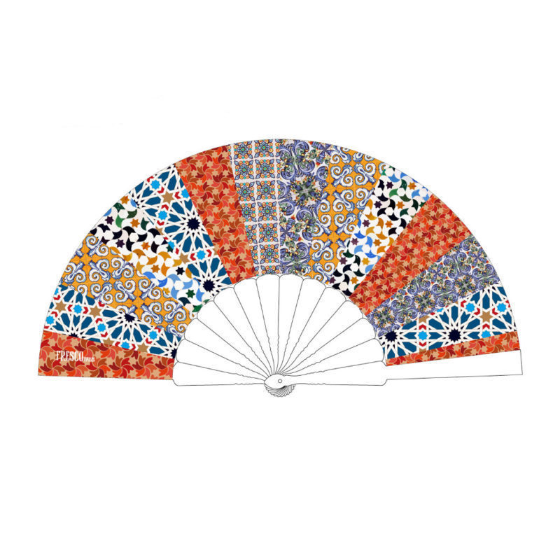Abanico con motivos cerámicos